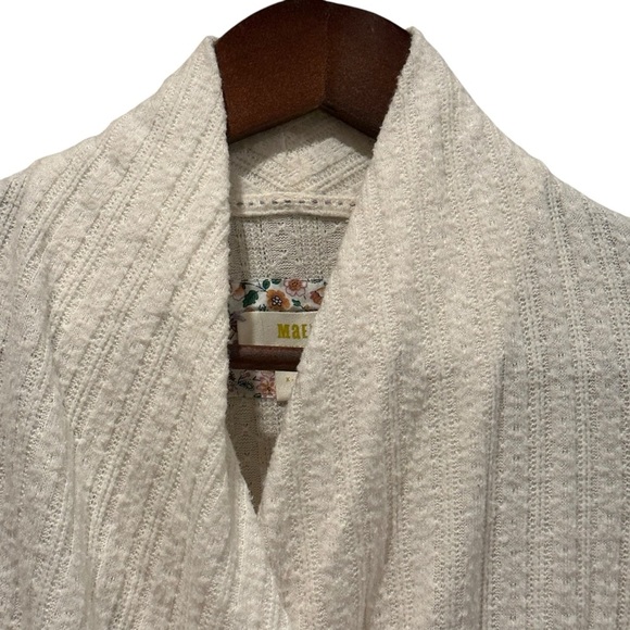 Maeve by Anthropologie Rafela Hacci Surplice Ivory Top Casual Cozy Size X Small - Picture 8 of 10